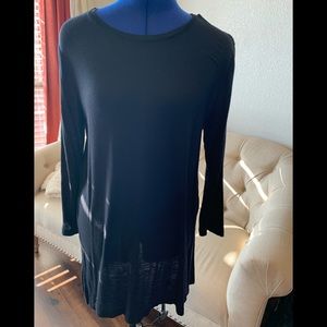 Old Navy tunic. Perfect over leggings. EUC!